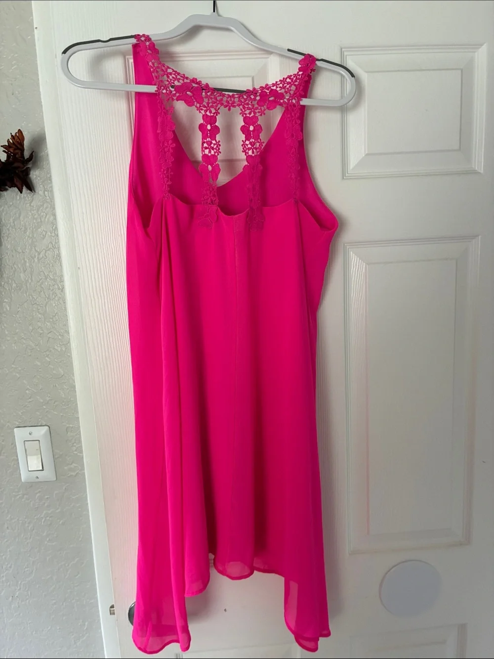 Aqua Vibrant Hot Pink Lace-Back Camisole Tunic
